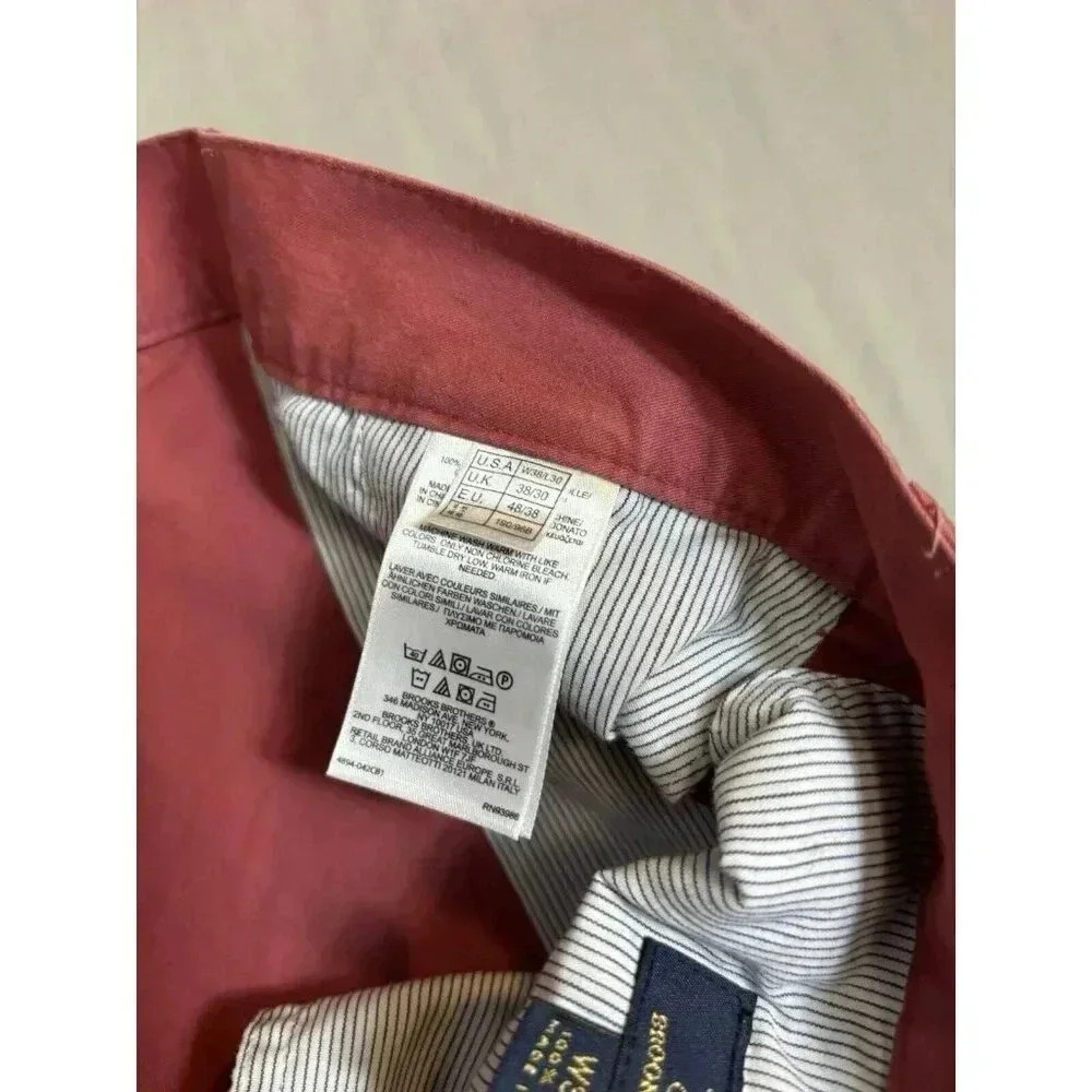 Brooks Brothers 346 Chino Pants Mens 38x28 Red Salmon Relaxed Preppy - Picture 7 of 7
